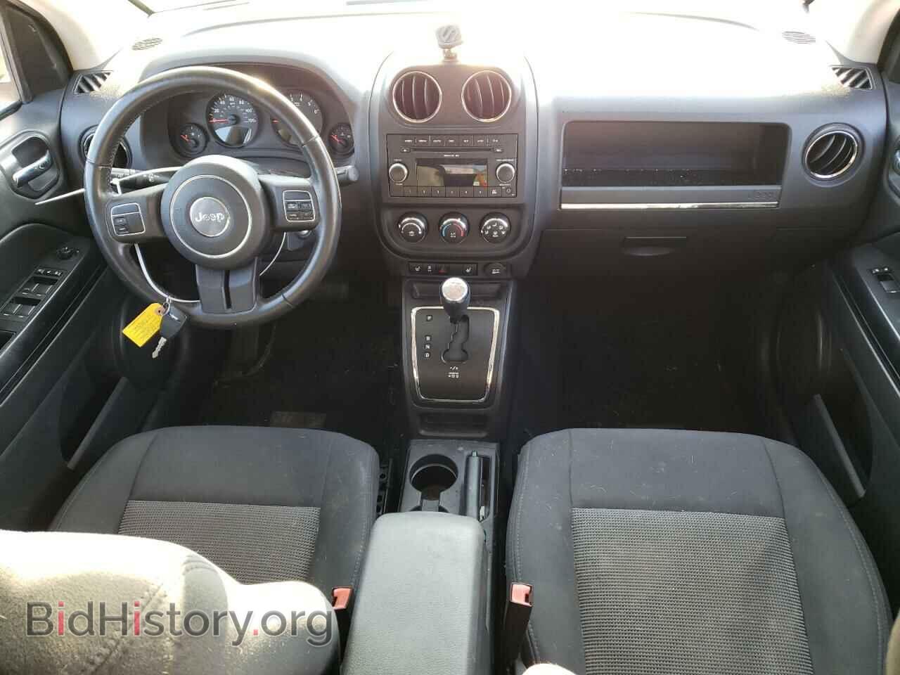 2011 JEEP COMPASS - VIN: 1J4NT1FBXBD194408 - Photo 8