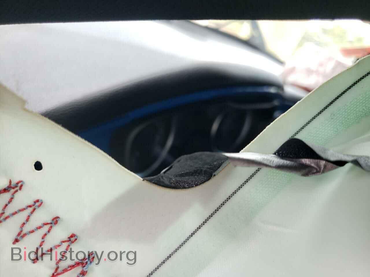 2019 DODGE CHALLENGER - VIN: 2C3CDZAG7KH686266 - Фото 9