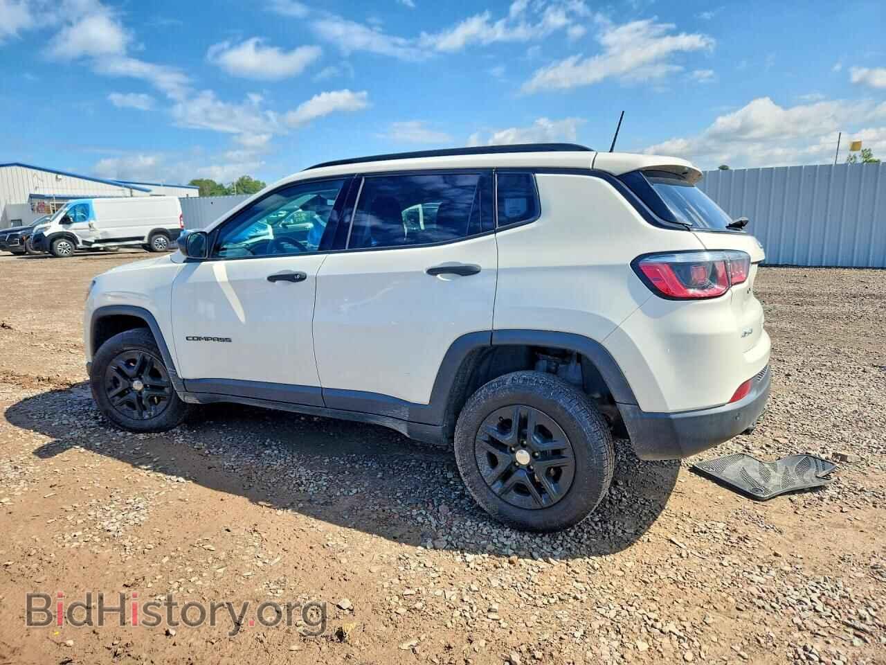 2017 JEEP COMPASS - VIN: 3C4NJDAB2HT628117 - Photo 2