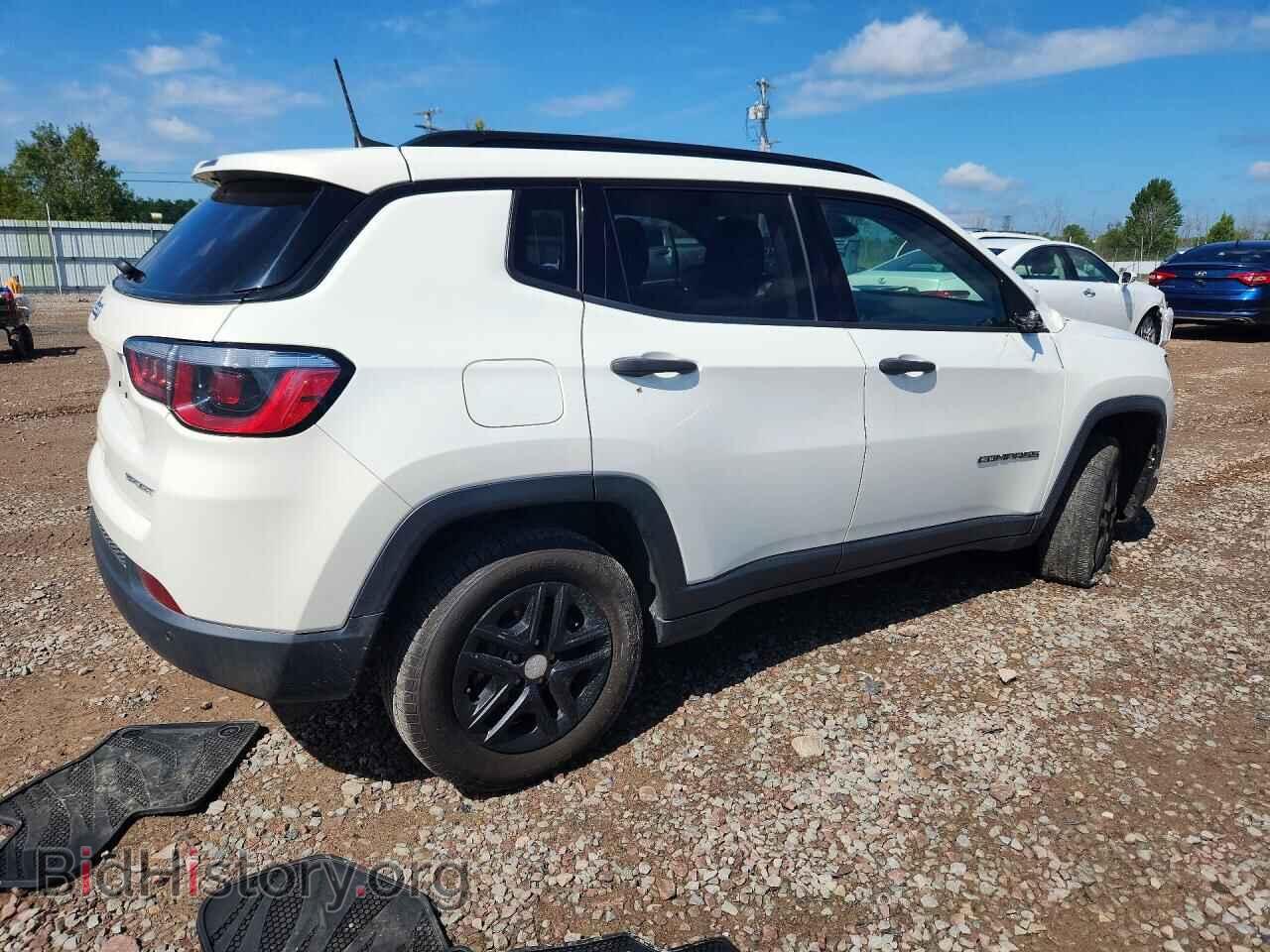2017 JEEP COMPASS - VIN: 3C4NJDAB2HT628117 - Photo 3