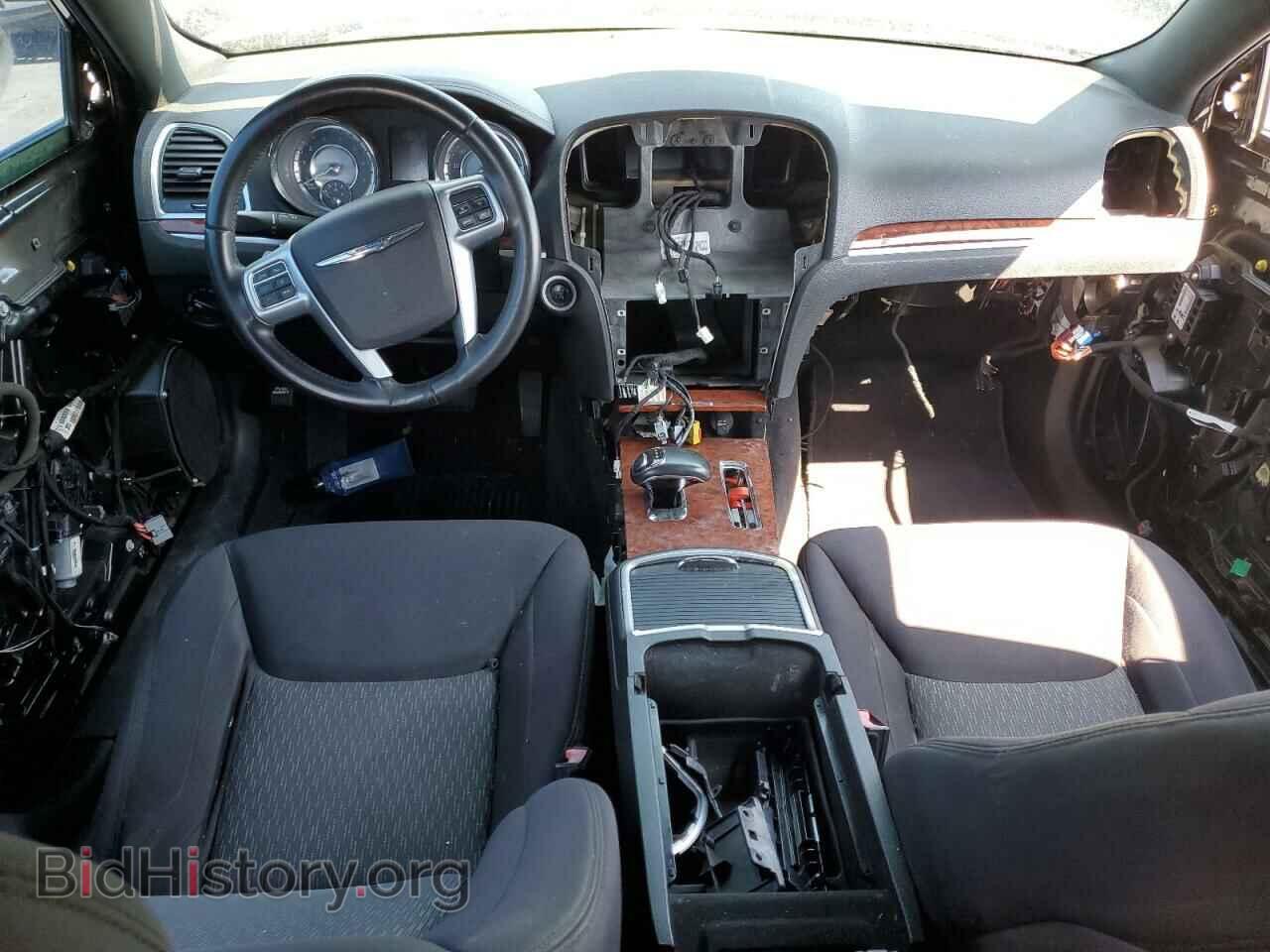 2012 CHRYSLER 300 - VIN: 2C3CCAAG2CH312332 - Фото 8