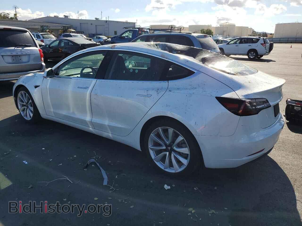 2019 TESLA MODEL 3 - VIN: 5YJ3E1EB8KF187569 - Photo 2