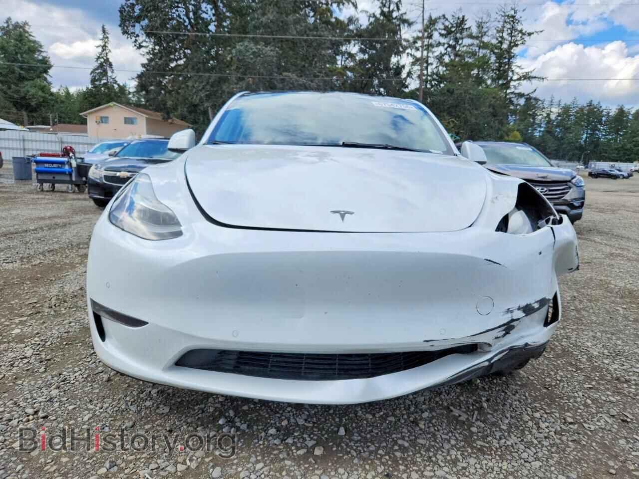 2022 TESLA MODEL Y - VIN: 7SAYGDEF2NF552825 - Фото 5