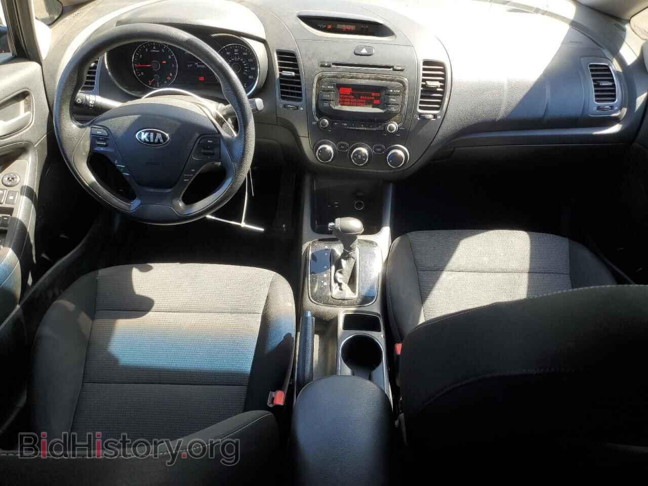 2017 KIA FORTE - VIN: 3KPFK4A71HE140763 - Фото 8