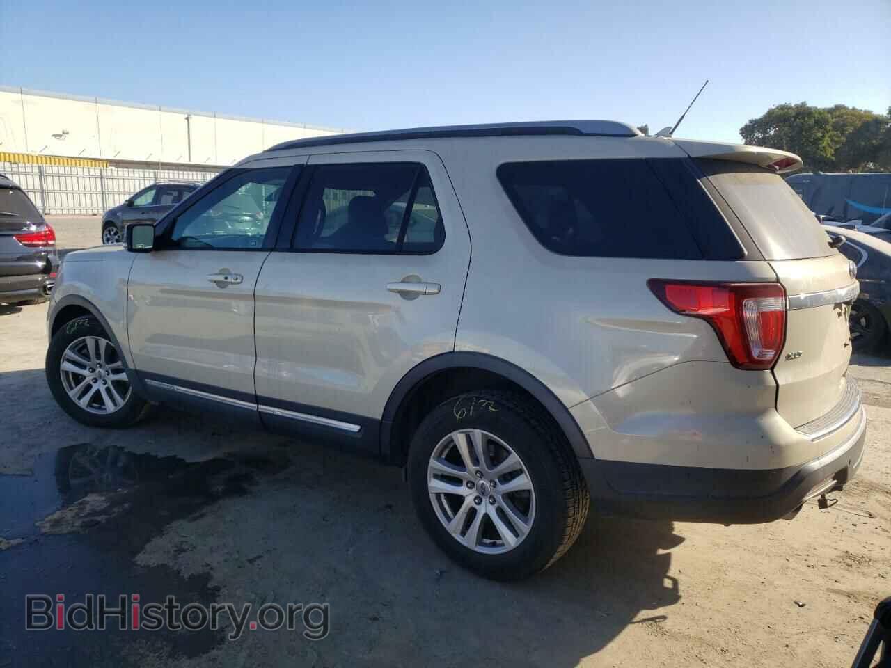 2018 FORD EXPLORER - VIN: 1FM5K8D81JGB93908 - Photo 2