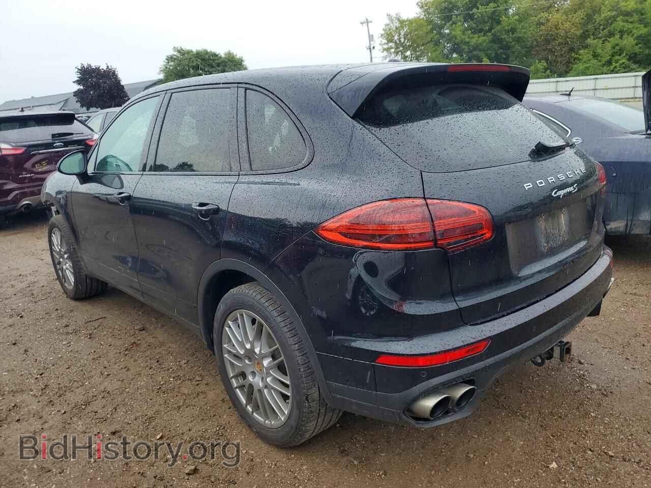 2018 PORSCHE CAYENNE - VIN: WP1AB2A29JLA60447 - Photo 2