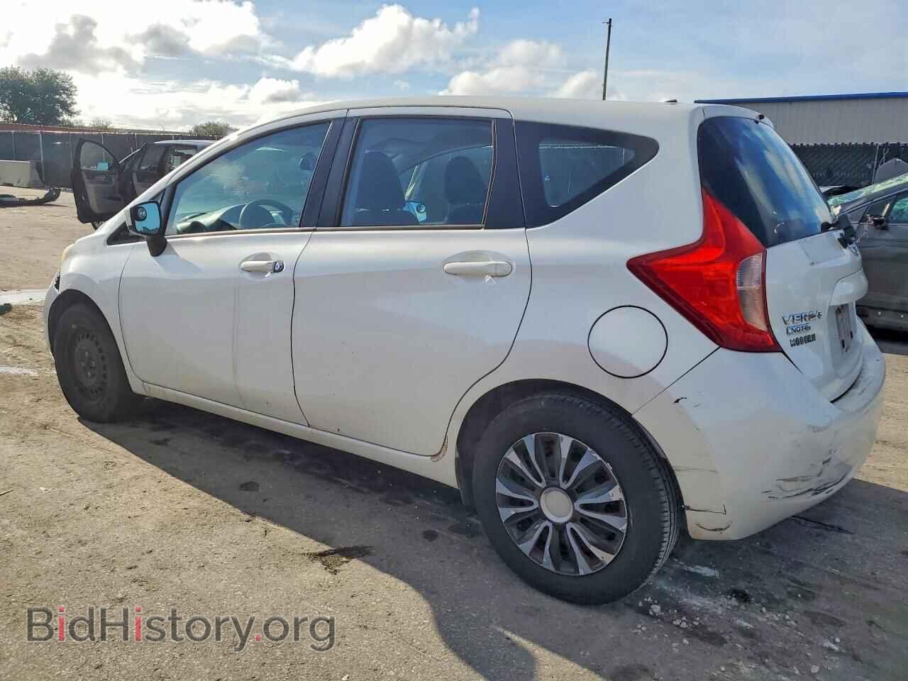 2015 NISSAN VERSA - VIN: 3N1CE2CP4FL362706 - Photo 2