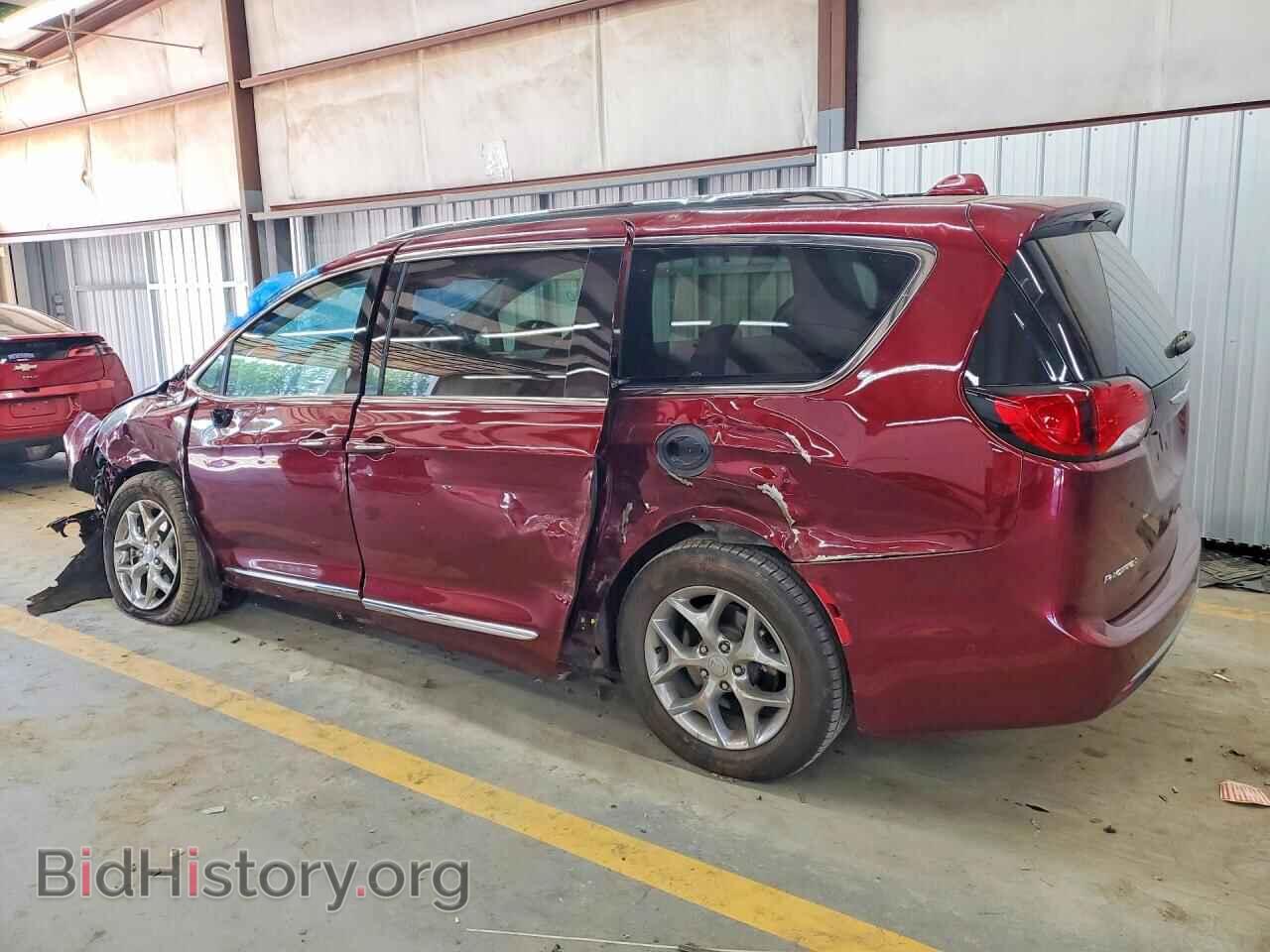 2017 CHRYSLER PACIFICA - VIN: 2C4RC1GG7HR798229 - Photo 2