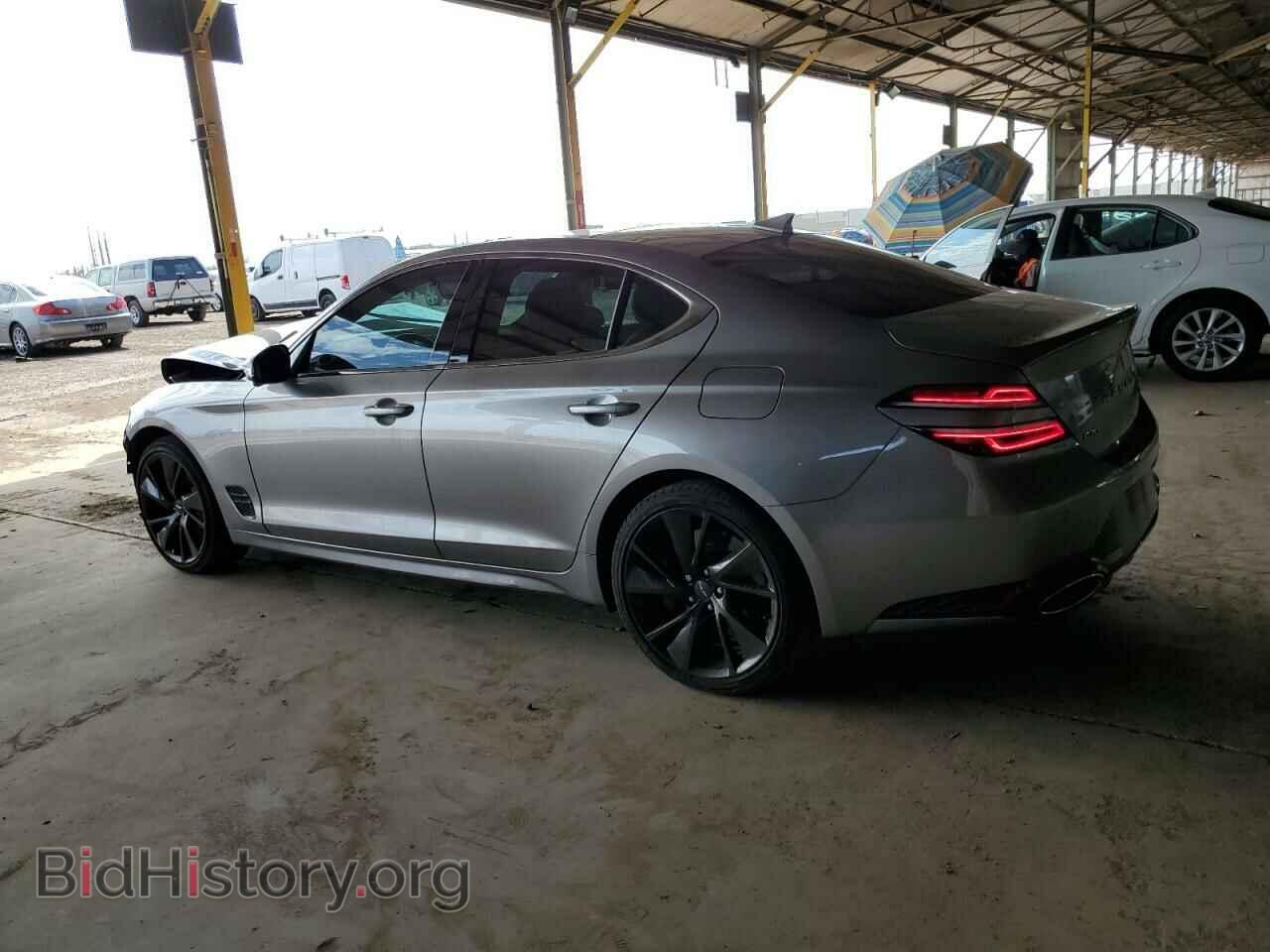 2022 GENESIS G70 BASE - VIN: KMTG54TEXNU097787 - Фото 2