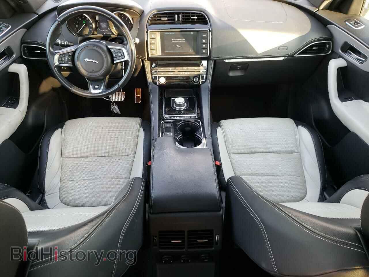 2017 JAGUAR F-PACE - VIN: SADCL2BV2HA089279 - Фото 8