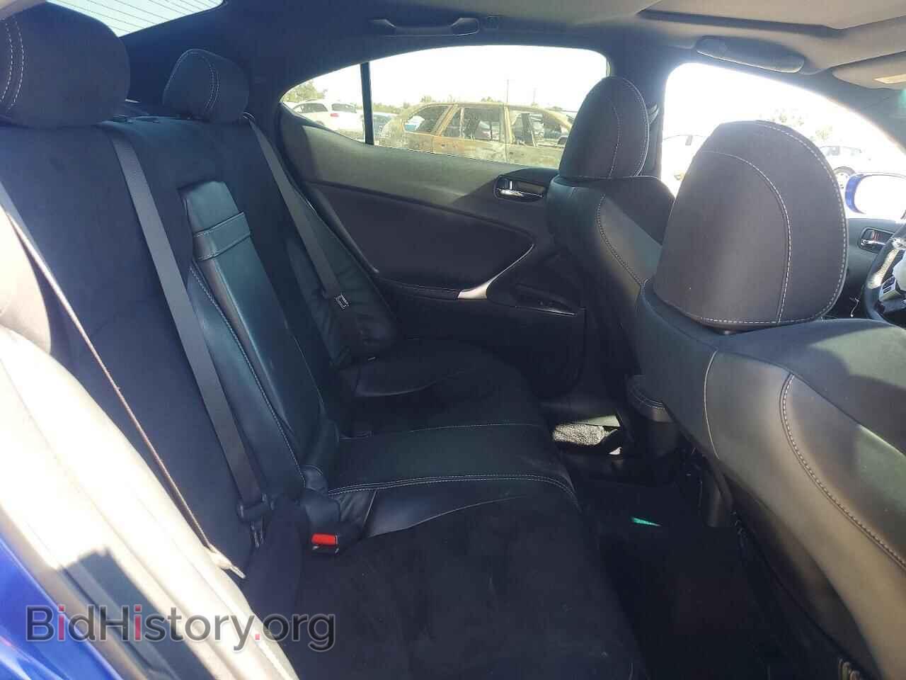 2011 LEXUS IS - VIN: JTHBE5C24B5027937 - Photo 10