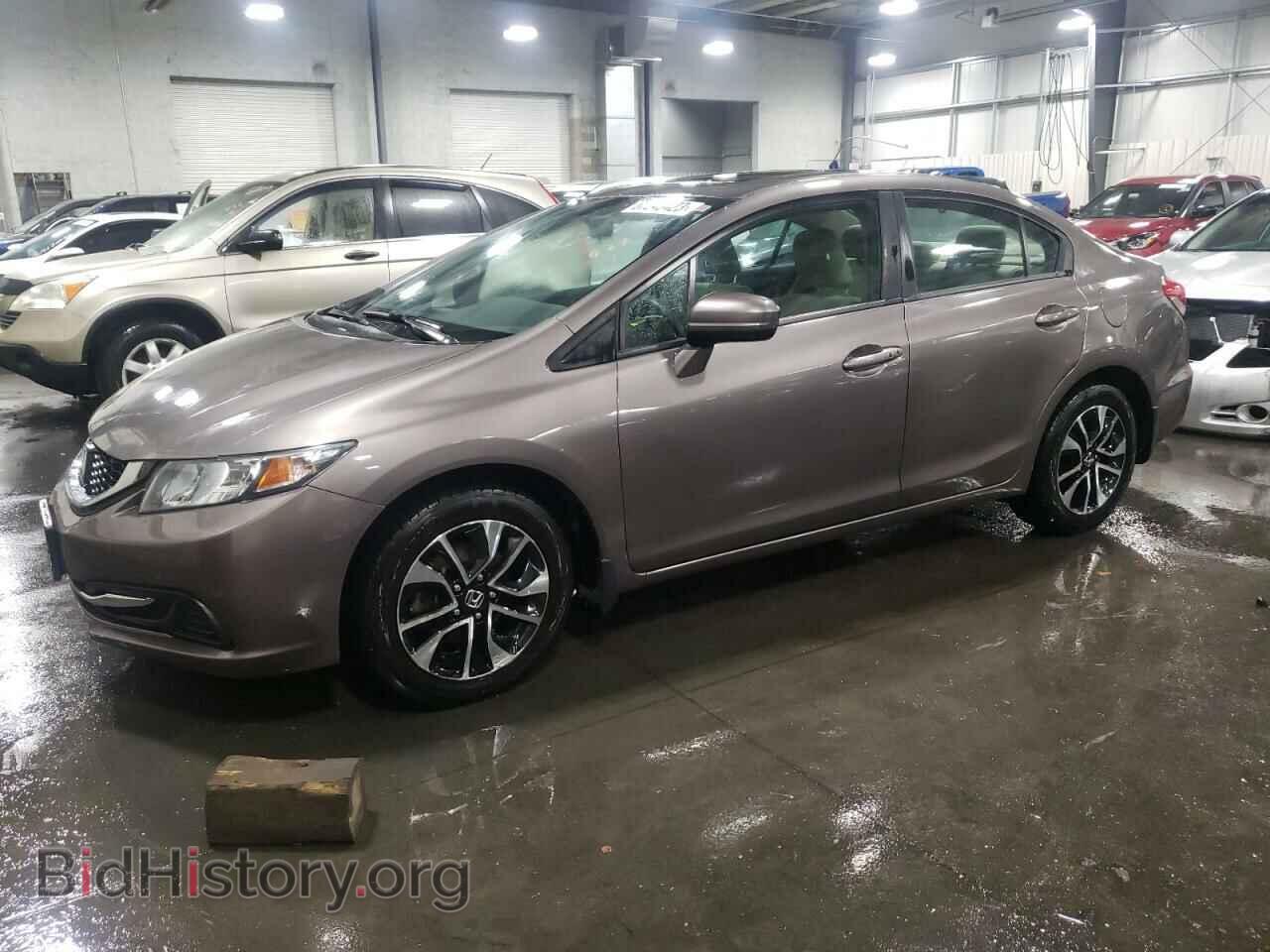 Фотография 19XFB2F86FE044016 - HONDA CIVIC 2015