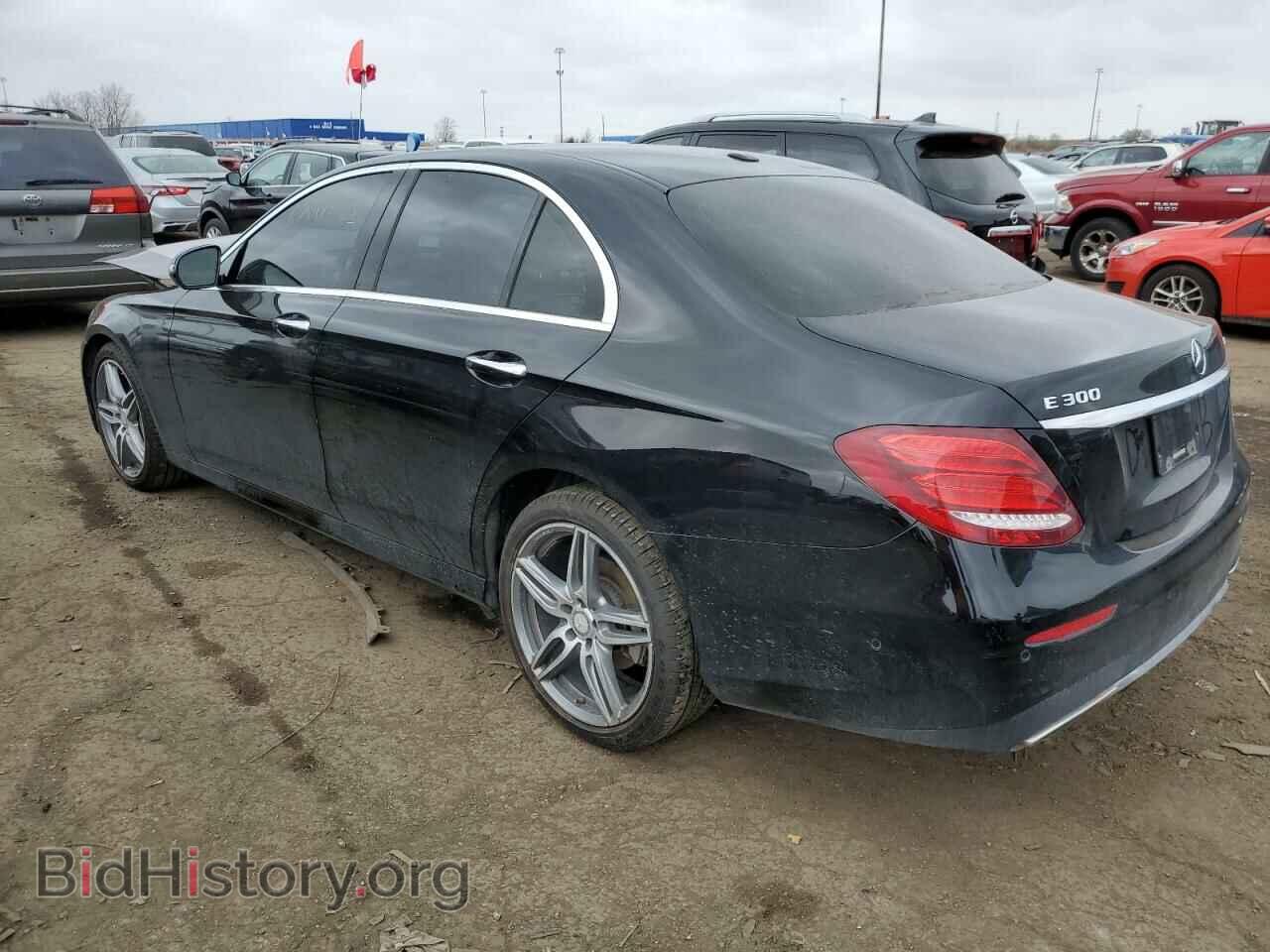 2017 MERCEDES-BENZ E-CLASS - VIN: WDDZF4KB6HA265805 - Фото 2