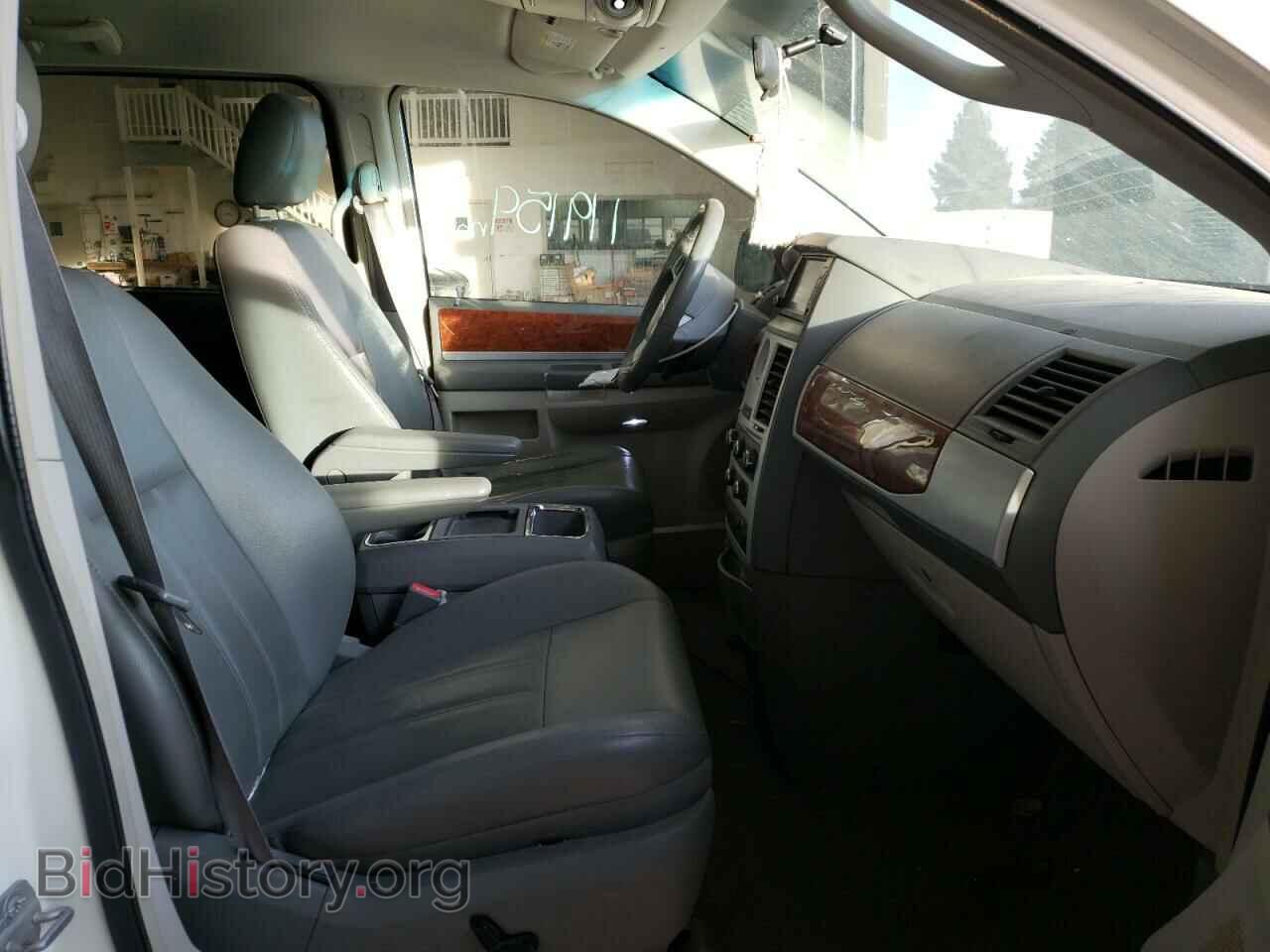 2009 CHRYSLER MINIVAN - VIN: 2A8HR54179R573577 - Фото 5