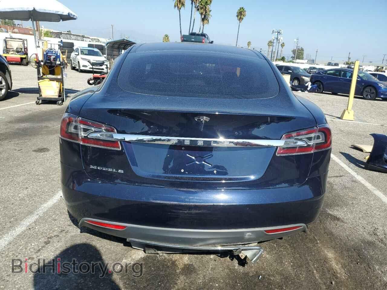 2013 TESLA MODEL S - VIN: 5YJSA1CN8DFP06000 - Фото 6