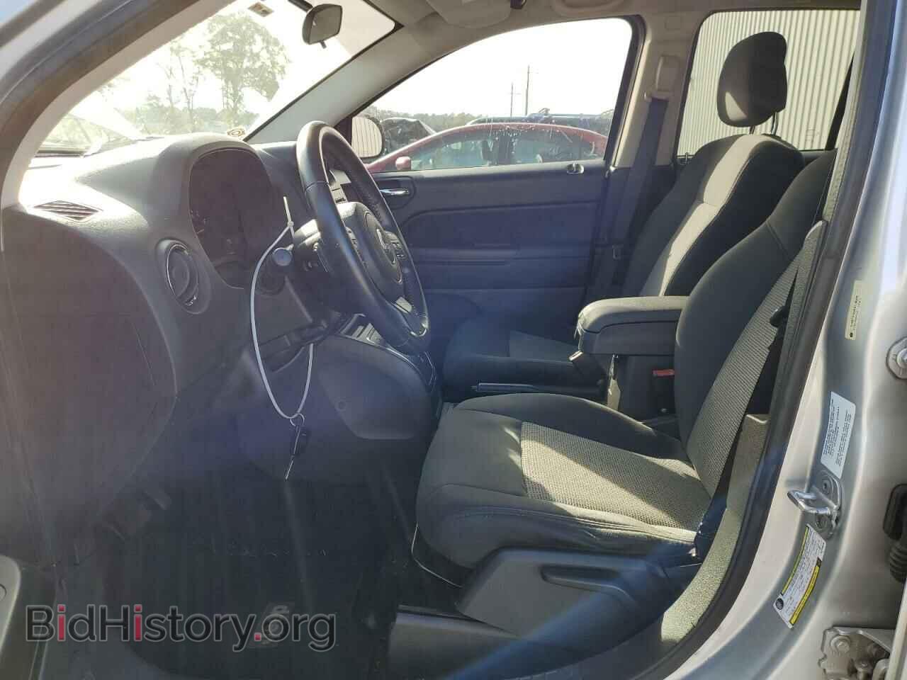 2011 JEEP COMPASS - VIN: 1J4NT1FA2BD139328 - Photo 7