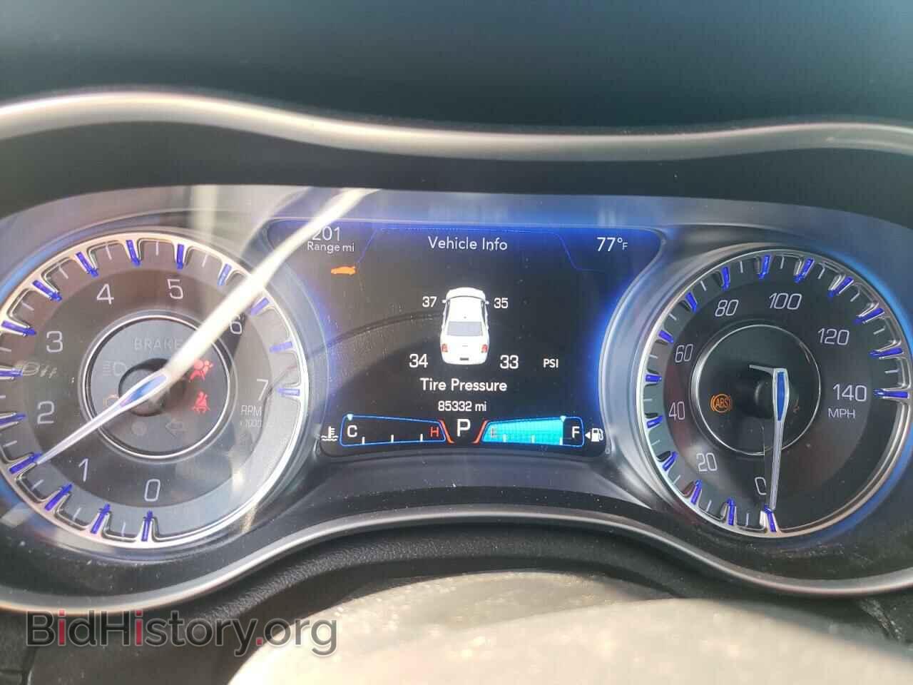 2015 CHRYSLER 300 - VIN: 2C3CCARG2FH803380 - Фото 9