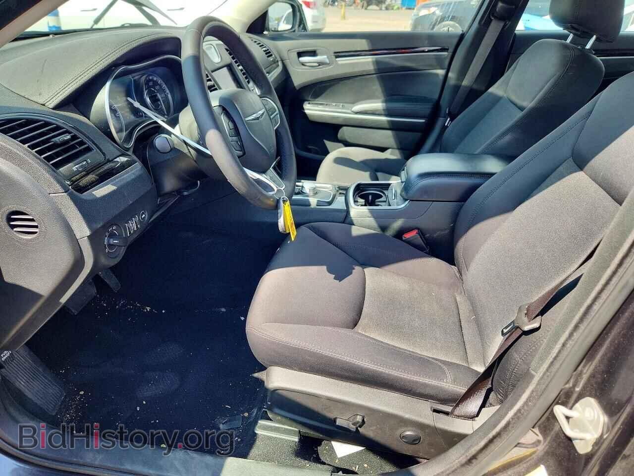 2023 CHRYSLER 300 - VIN: 2C3CCAAG3PH678807 - Photo 7