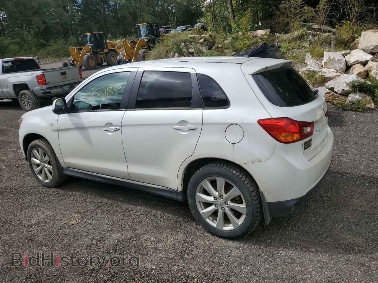 2015 MITSUBISHI OUTLANDER - VIN: 4A4AR3AUXFE043147 - Фото 2