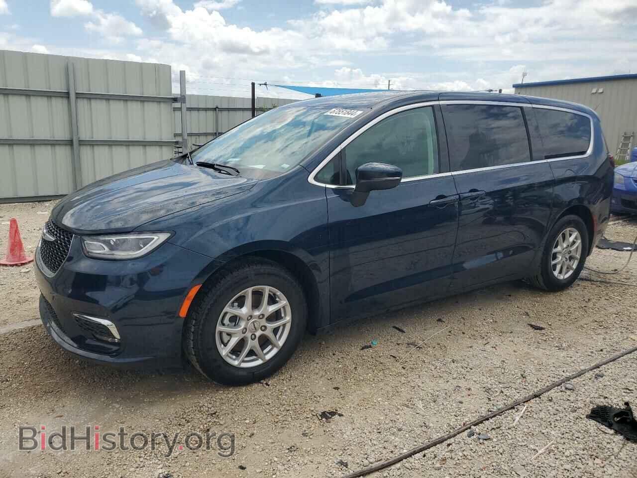 Фотография 2C4RC1BG3PR631873 - CHRYSLER PACIFICA 2023
