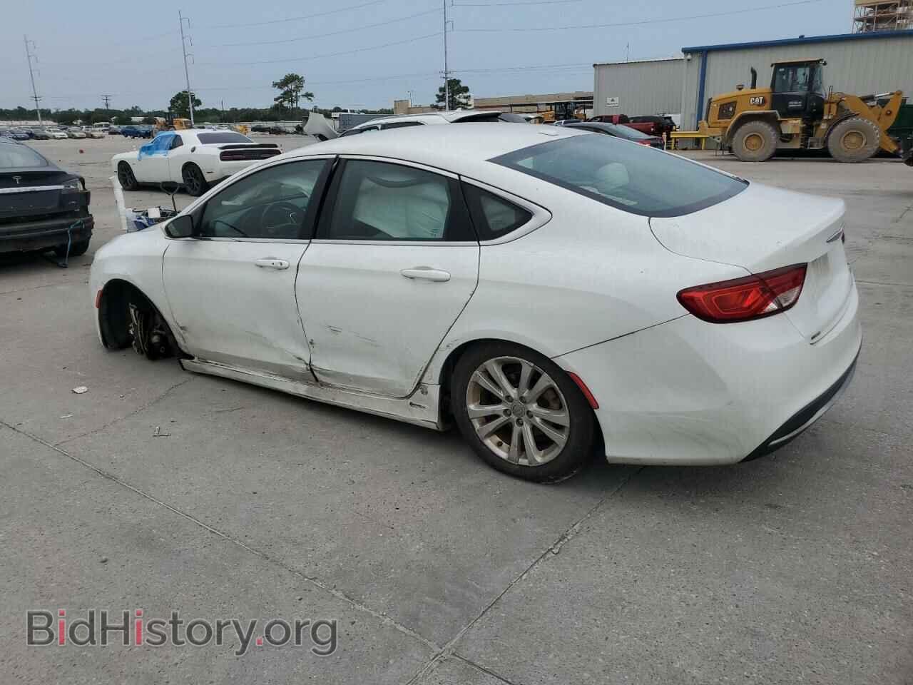 2015 CHRYSLER 200 - VIN: 1C3CCCAB7FN692098 - Фото 2