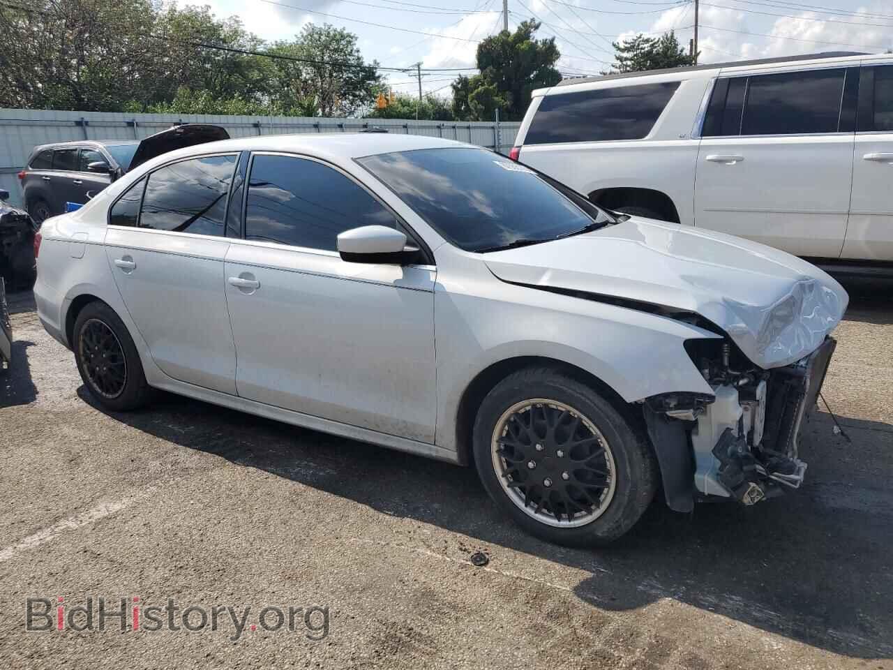 2017 VOLKSWAGEN JETTA - VIN: 3VW2B7AJXHM302565 - Фото 4