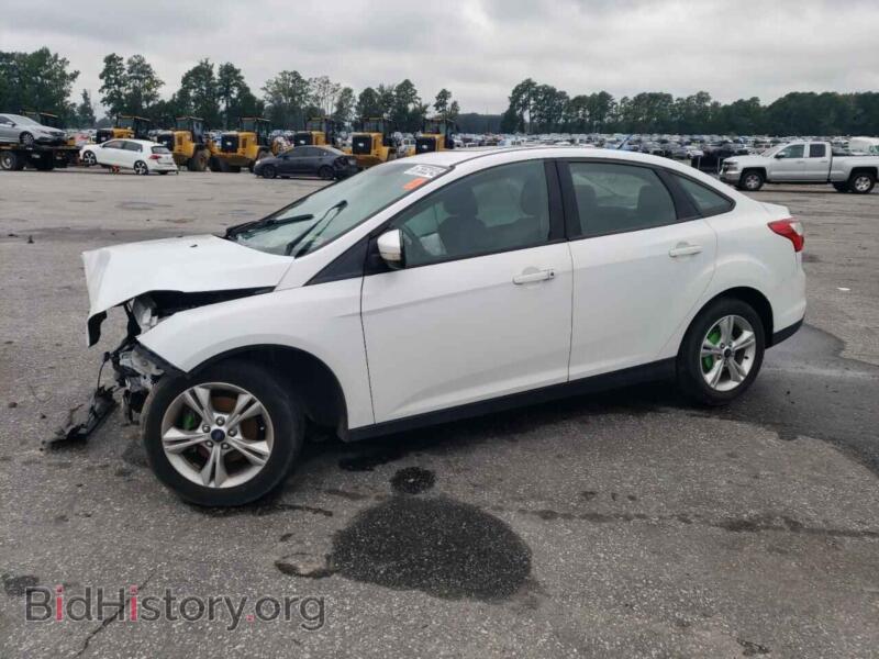 2014 Ford FOCUS SE (VIN 1FADP3F20EL249207) — photo 1 of 14, Copart, damage: front end