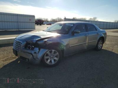 2007 Chrysler 300 300 Tourin, silver — VIN 2C3KA53G27H852002, Copart