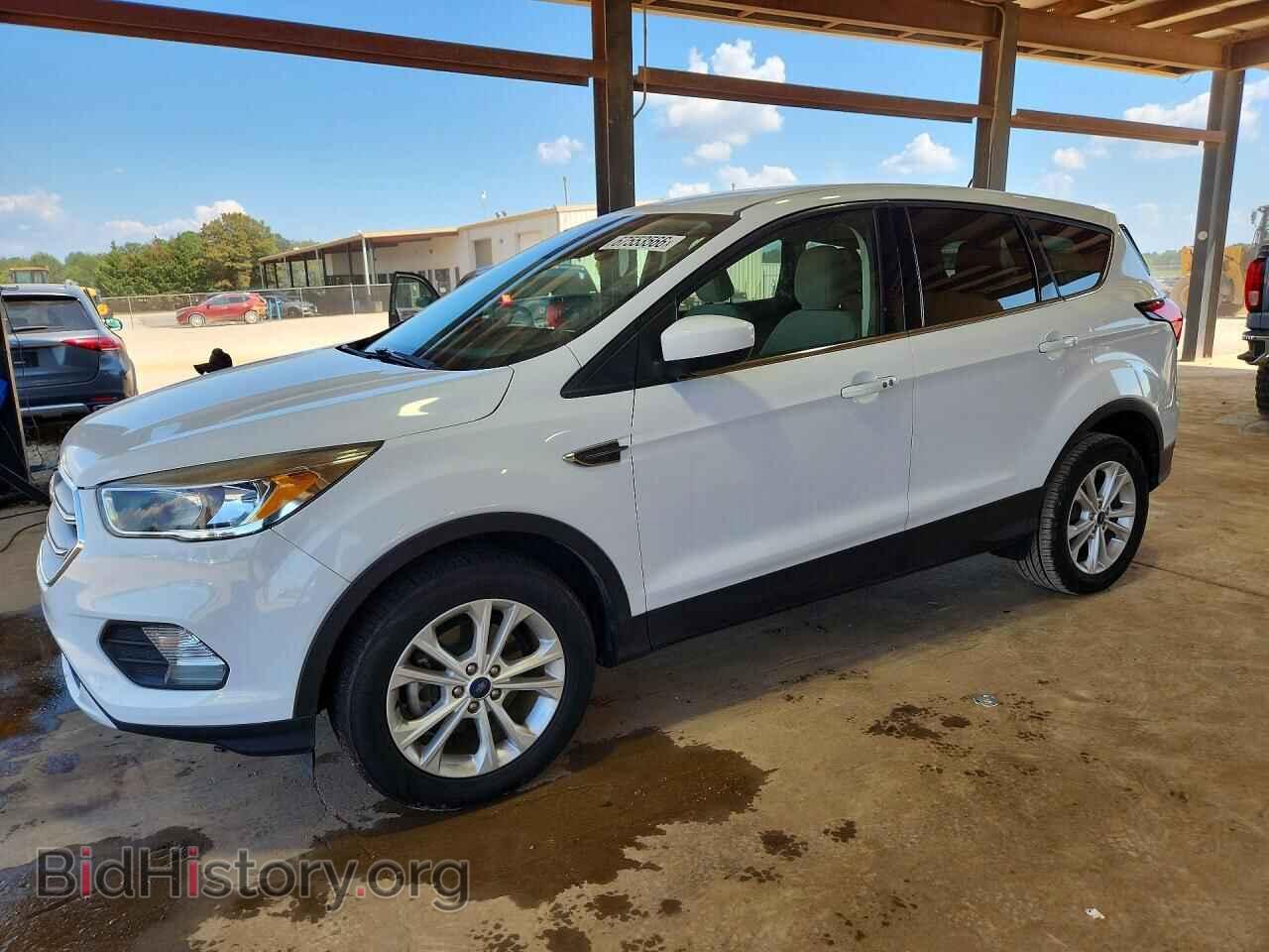 Photo 1FMCU0GD7KUB93832 - FORD ESCAPE 2019
