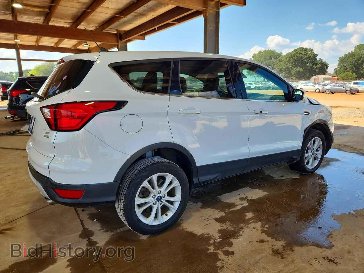 2019 FORD ESCAPE - VIN: 1FMCU0GD7KUB93832 - Photo 3