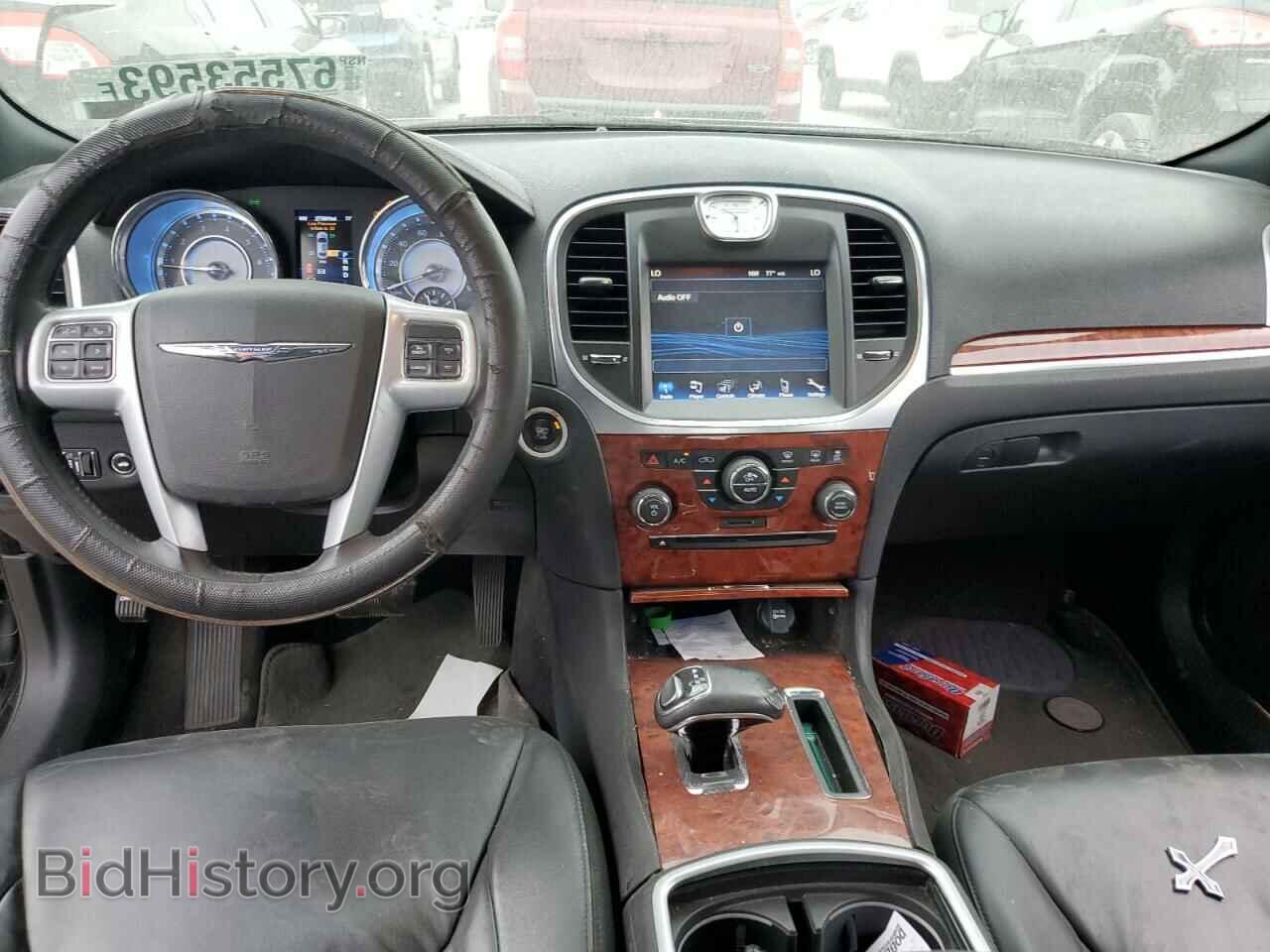 2014 CHRYSLER 300 - VIN: 2C3CCAAG4EH205656 - Фото 8