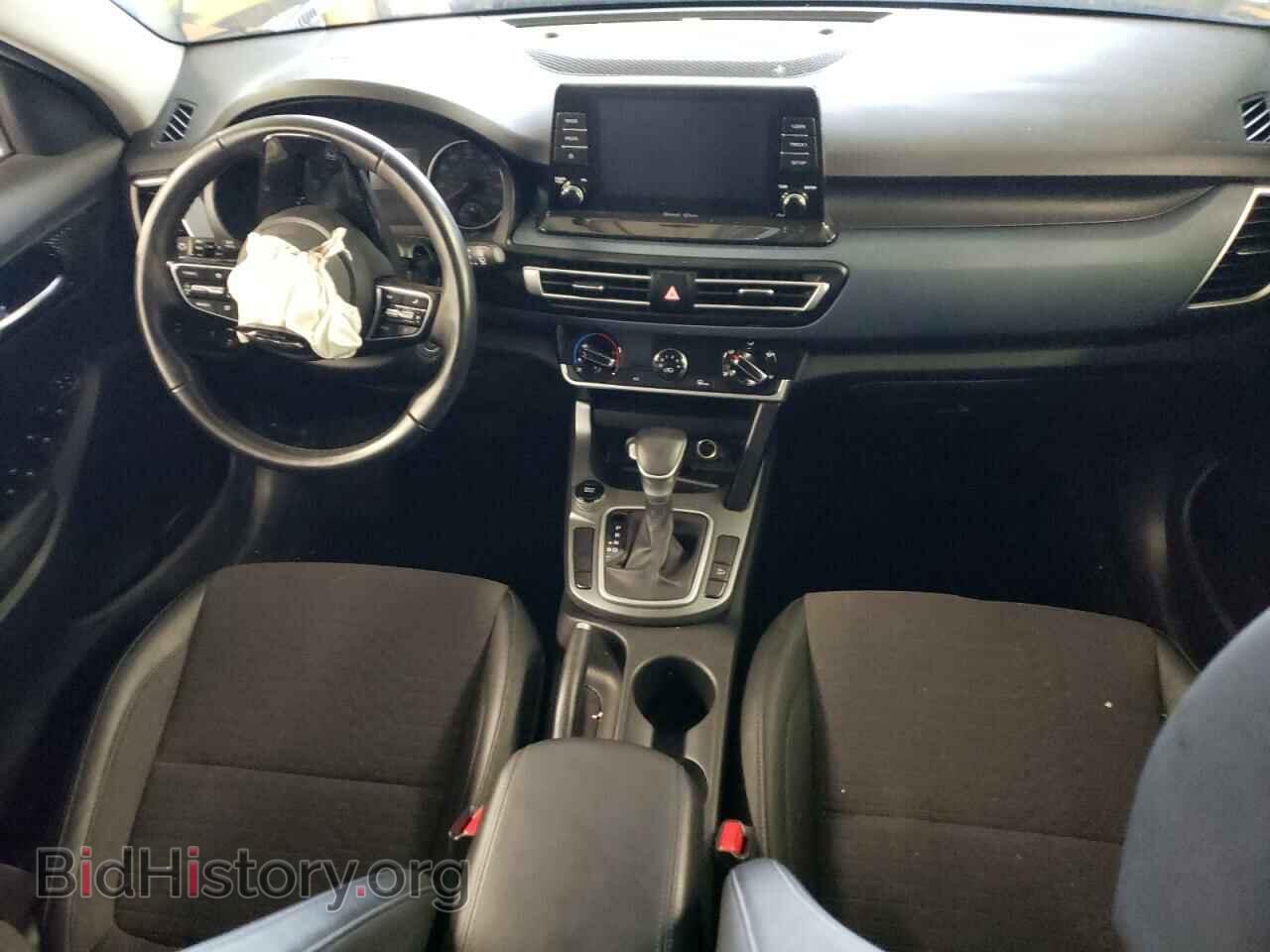 2021 KIA SELTOS - VIN: KNDEU2AA2M7090097 - Фото 8