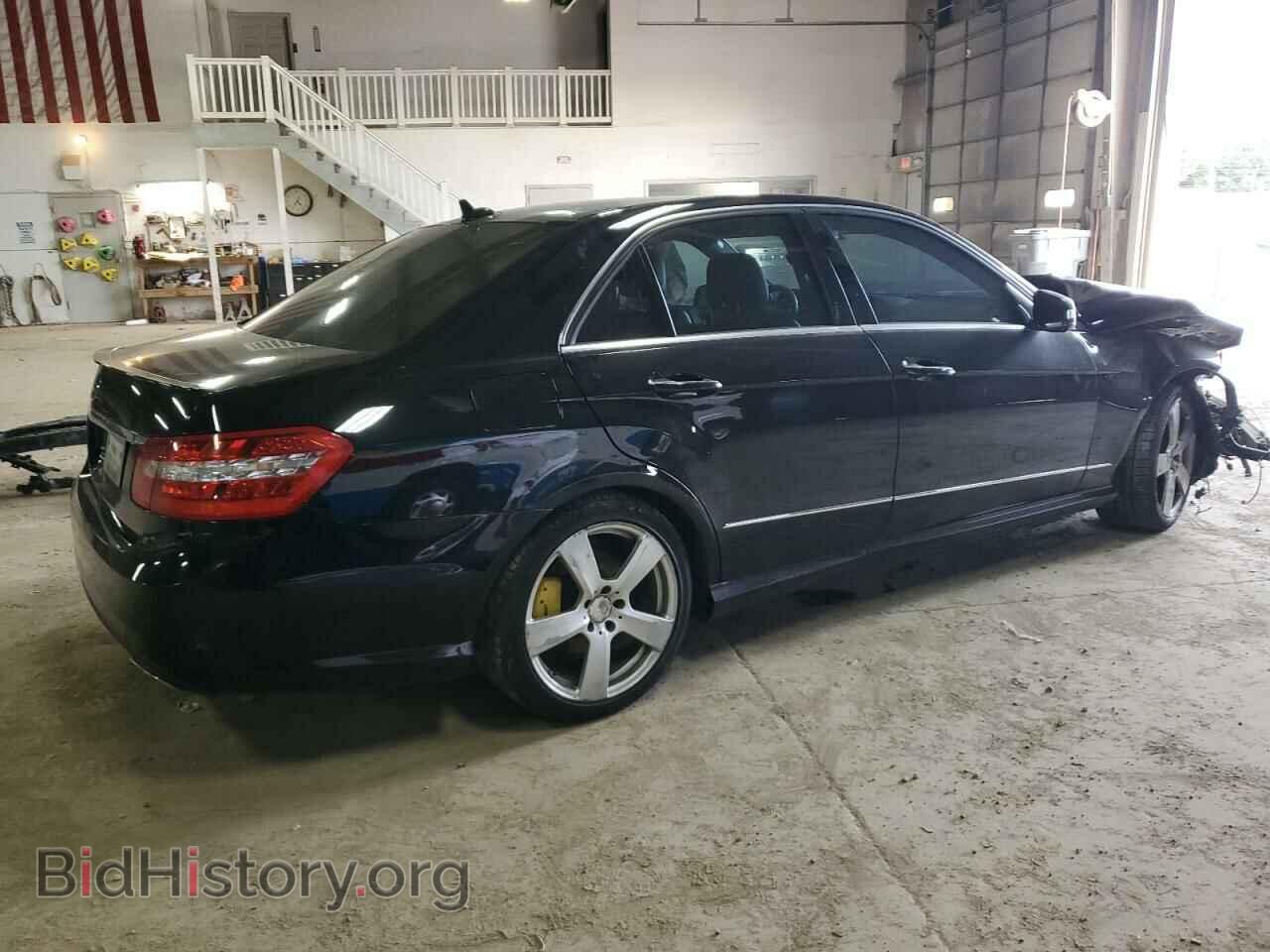 2011 MERCEDES-BENZ E-CLASS - VIN: WDDHF8HB6BA330265 - Фото 3