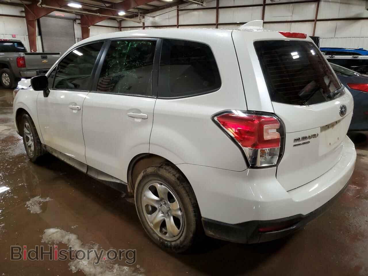 2017 SUBARU FORESTER - VIN: JF2SJAAC5HH801185 - Фото 2