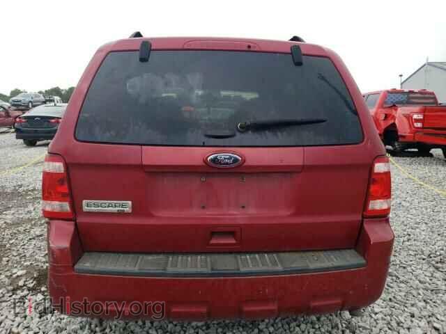 2011 FORD ESCAPE - VIN: 1FMCU0D75BKC01324 - Фото 6