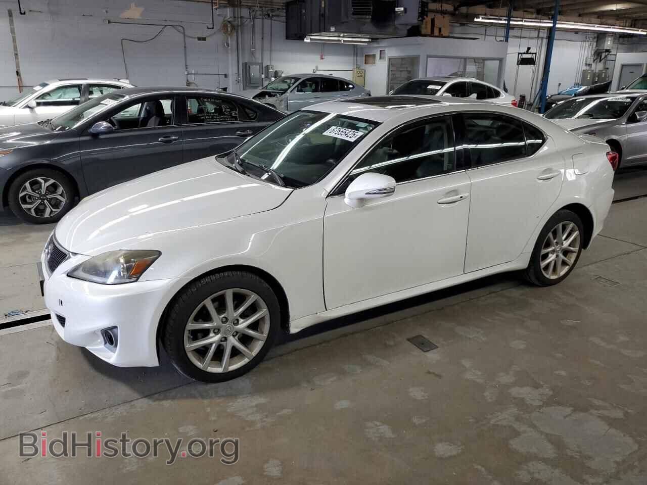 Photo JTHCF5C29C5055400 - LEXUS IS 2012