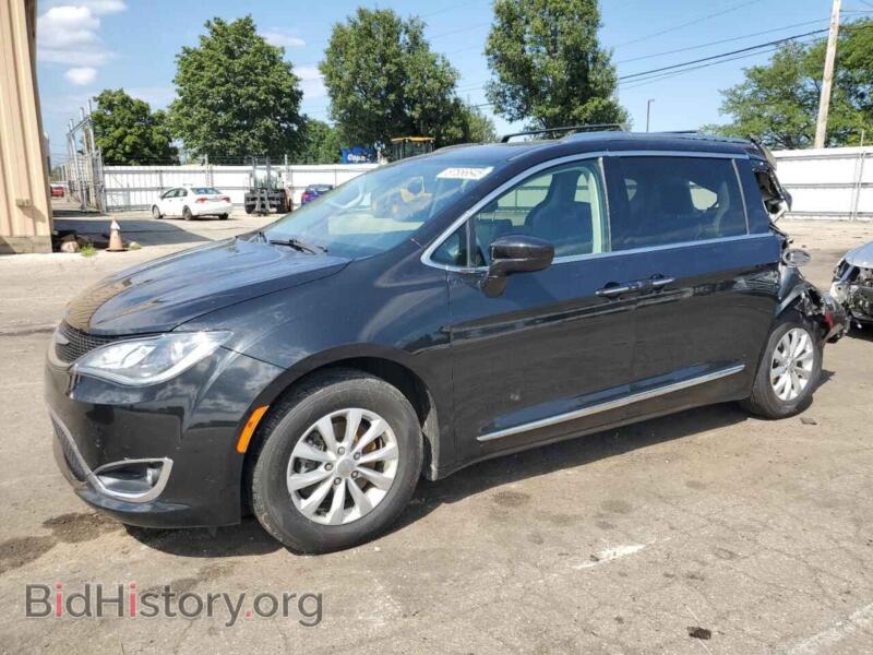 2019 Chrysler PACIFICA Touring L (VIN 2C4RC1BG1KR627538) — фото 1 из 14, Copart, повреждение: задняя часть