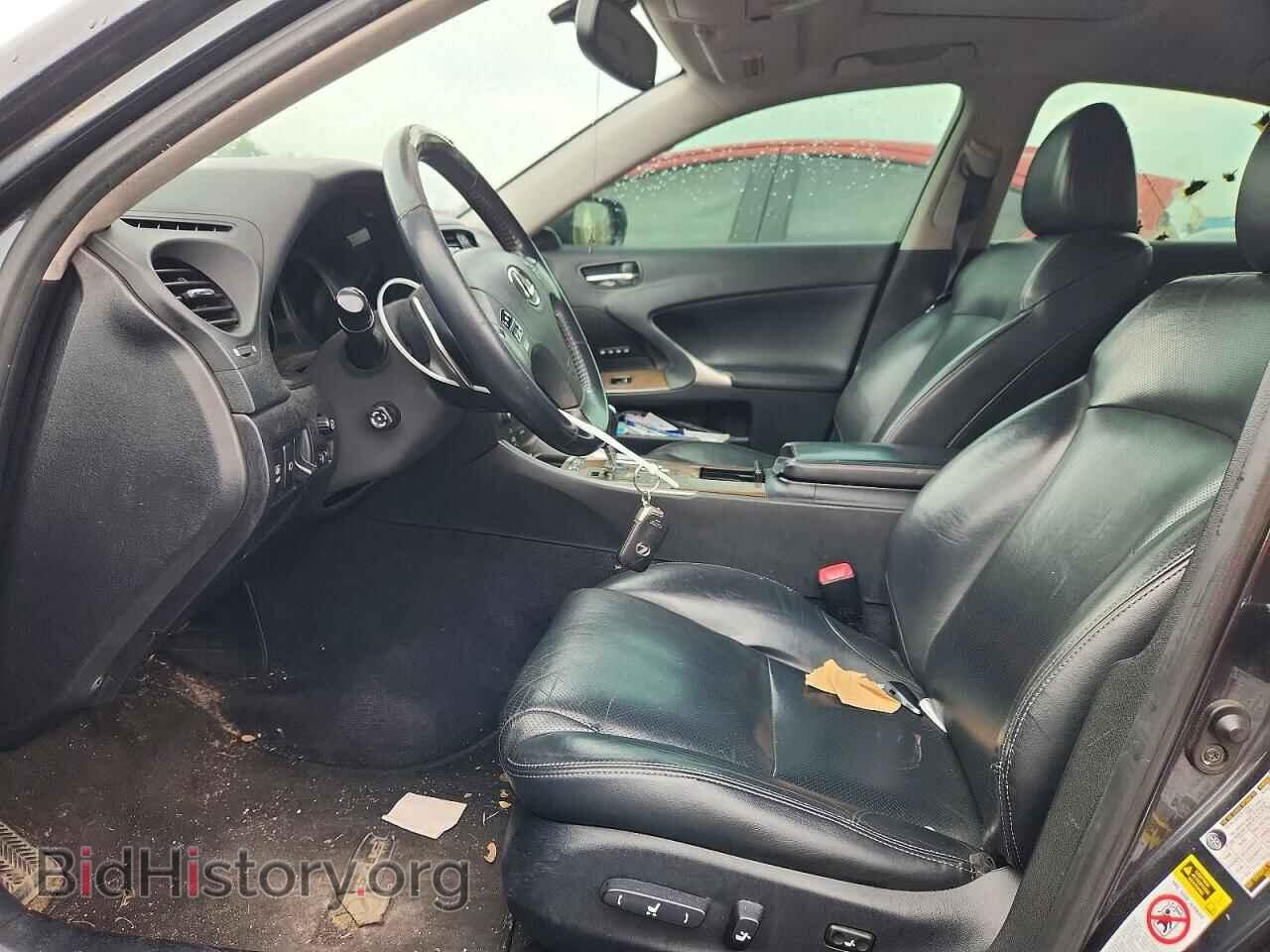 2010 LEXUS IS - VIN: JTHCF5C20A5041706 - Photo 7