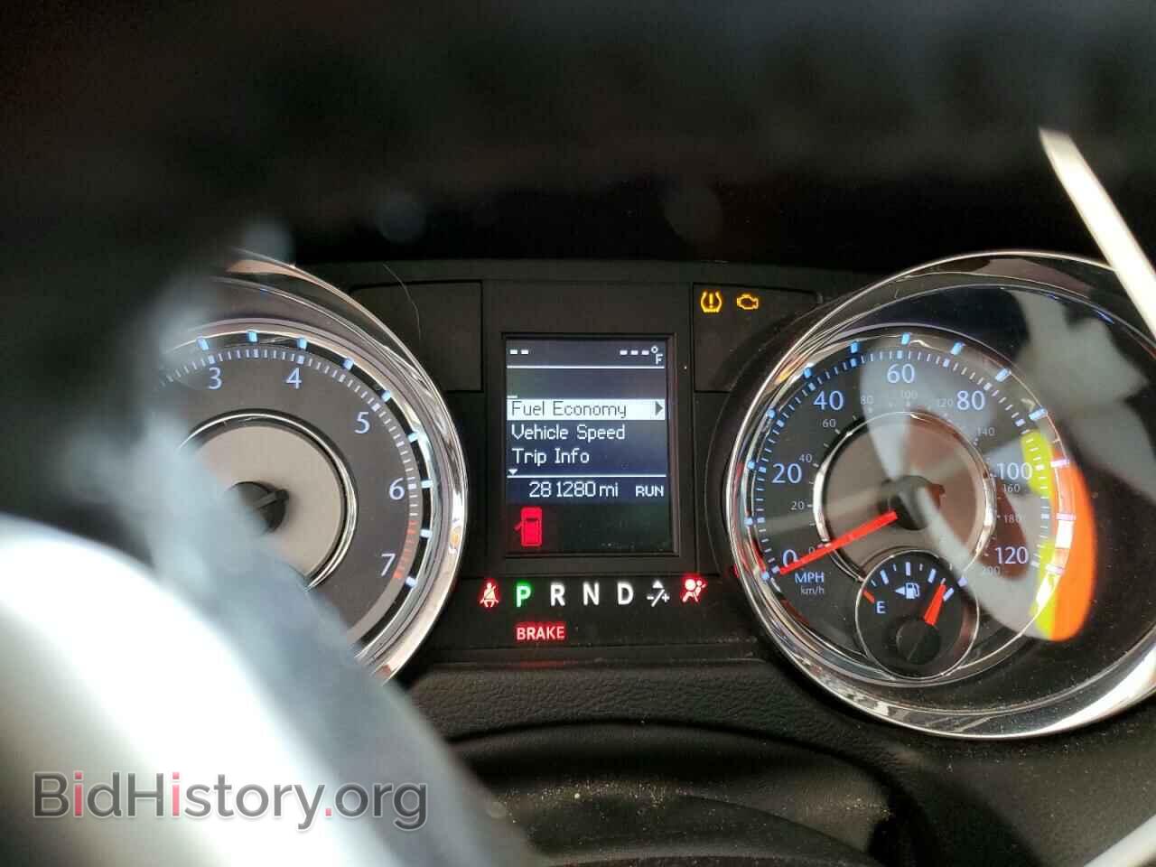 2011 CHRYSLER MINIVAN - VIN: 2A4RR8DG7BR641118 - Фото 9