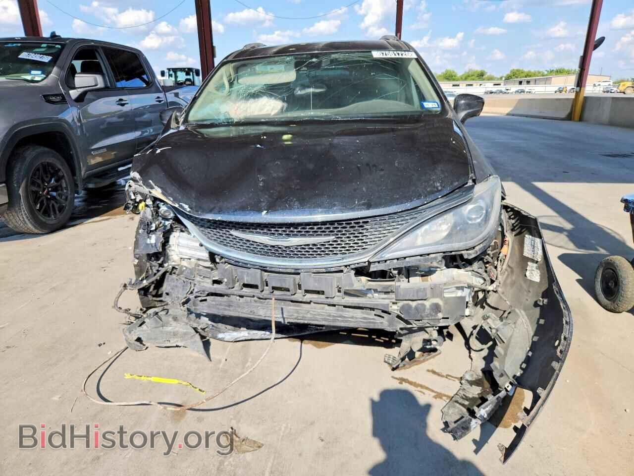 2017 CHRYSLER PACIFICA - VIN: 2C4RC1EG8HR705656 - Photo 5