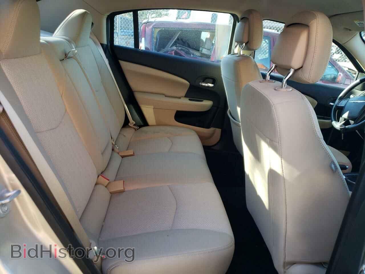 2013 CHRYSLER 200 - VIN: 1C3CCBAG2DN736639 - Фото 6