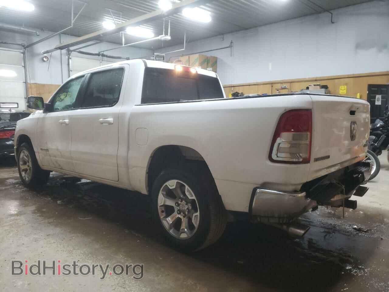2021 RAM 1500 - VIN: 1C6SRFFT8MN694536 - Фото 2