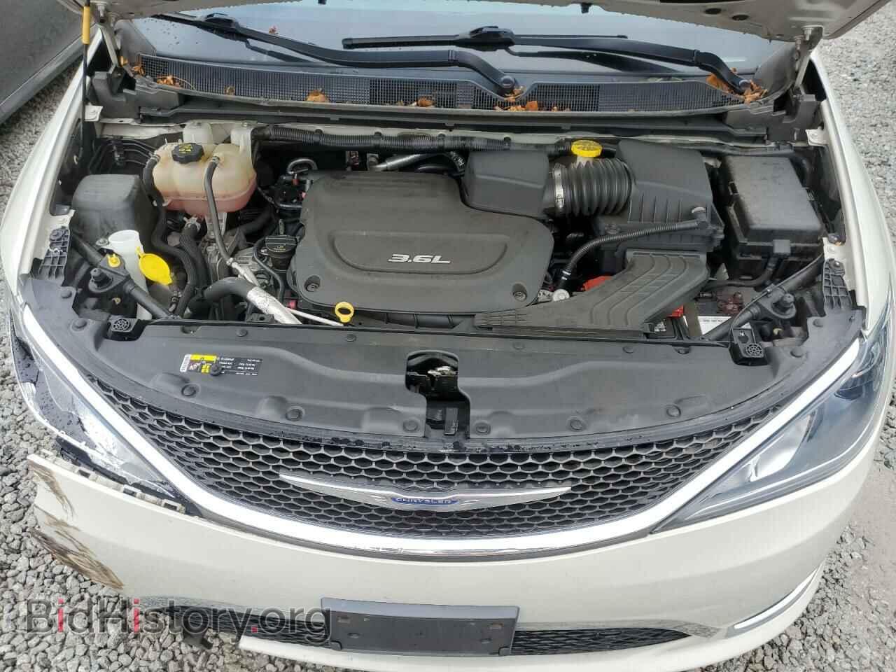 2017 CHRYSLER PACIFICA - VIN: 2C4RC1EG6HR555952 - Photo 12