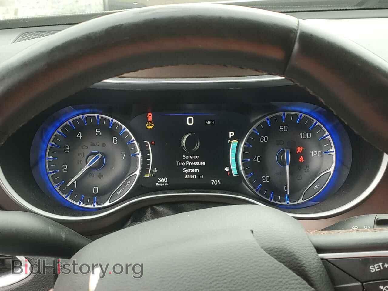 2017 CHRYSLER PACIFICA - VIN: 2C4RC1EG6HR555952 - Photo 9