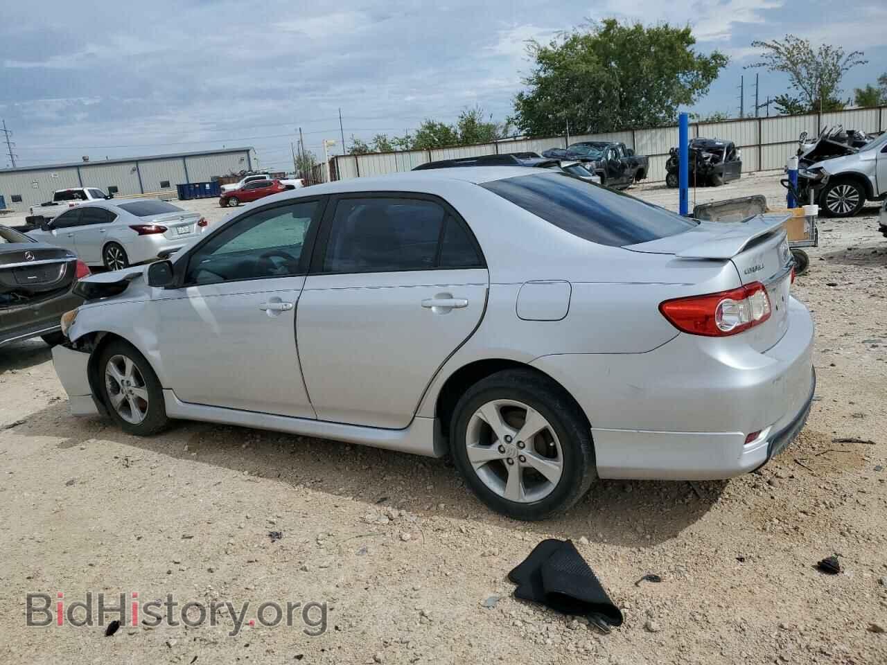 2011 TOYOTA COROLLA - VIN: 2T1BU4EE0BC626083 - Фото 2