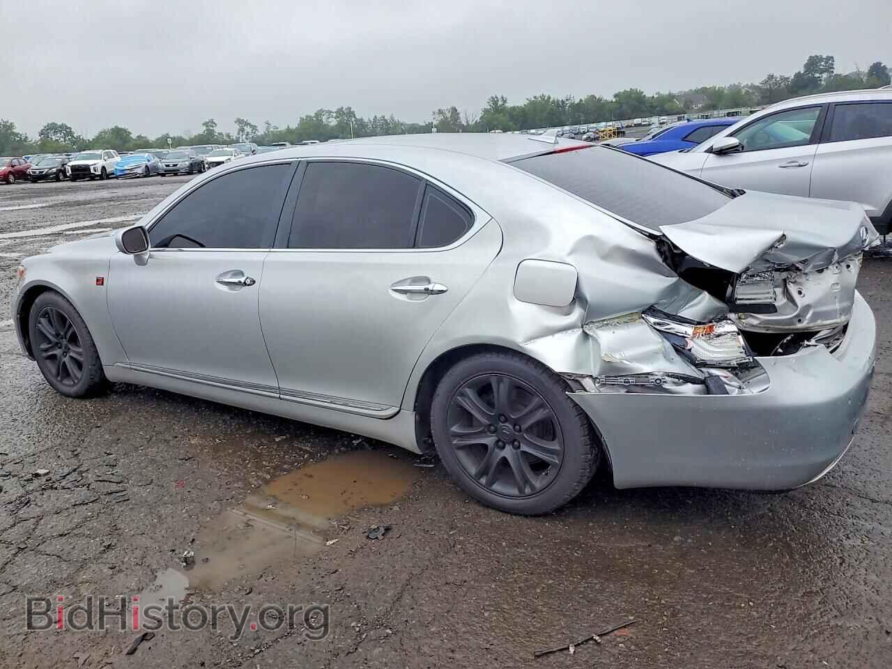 2008 LEXUS LS460 - VIN: JTHBL46F685060736 - Photo 2