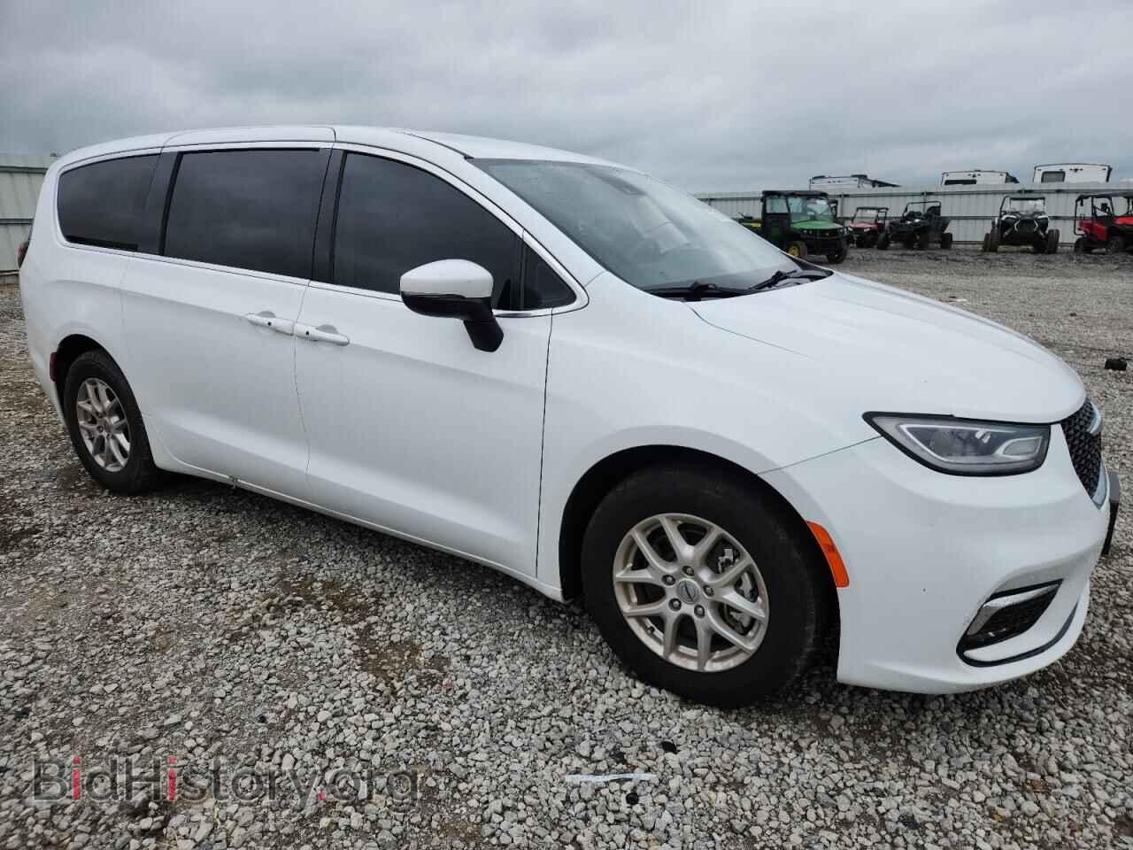 2023 CHRYSLER PACIFICA - VIN: 2C4RC1BG7PR532733 - Фото 4