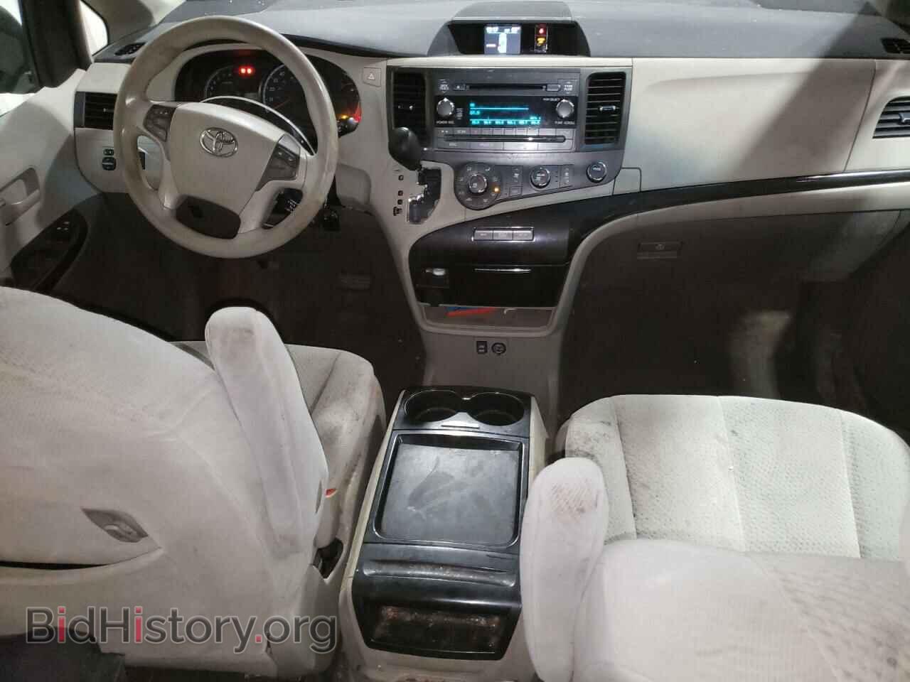 2011 TOYOTA All Models - VIN: 5TDJK3DC9BS027878 - Photo 8