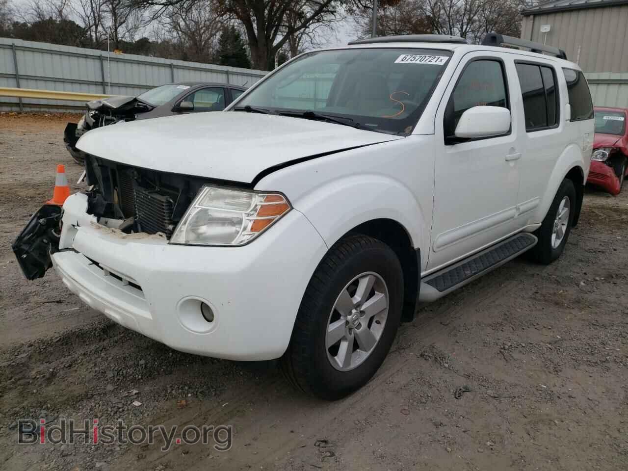 2011 NISSAN PATHFINDER - VIN: 5N1AR1NB1BC602817 - Фото 2