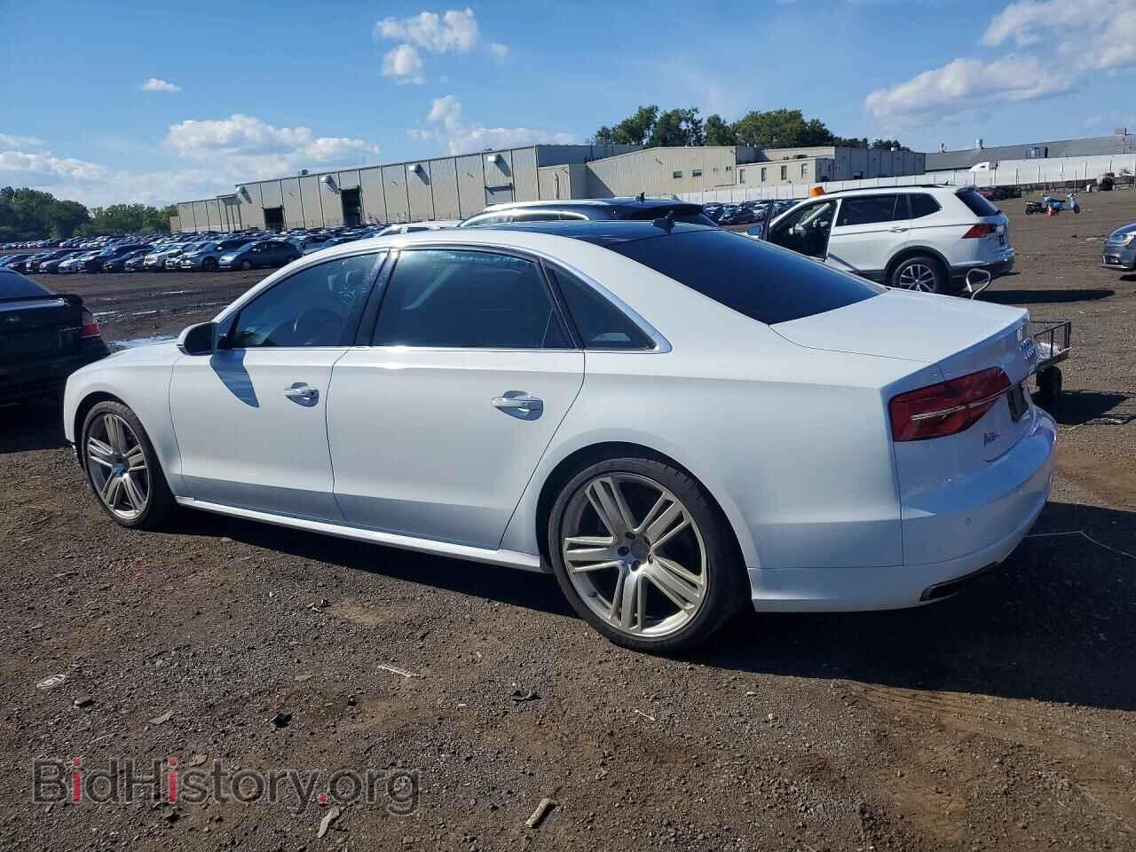 2016 AUDI A8 - VIN: WAU43AFD9GN005202 - Photo 2